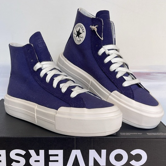 Converse CTAS WMNS A05468C CTAS CRUISE HI
UNCHARTED WATERS/EGRET/BLACK Sneakers - Picture 6 of 16